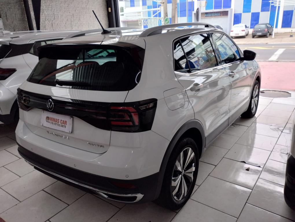 VOLKSWAGEN T-Cross - Foto