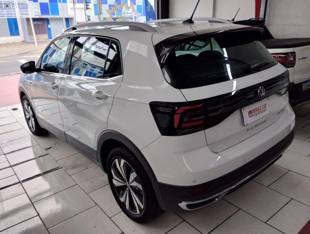 VOLKSWAGEN T-Cross - Foto