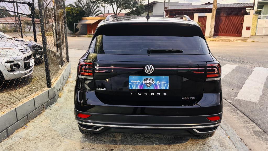 VOLKSWAGEN T-Cross - Foto