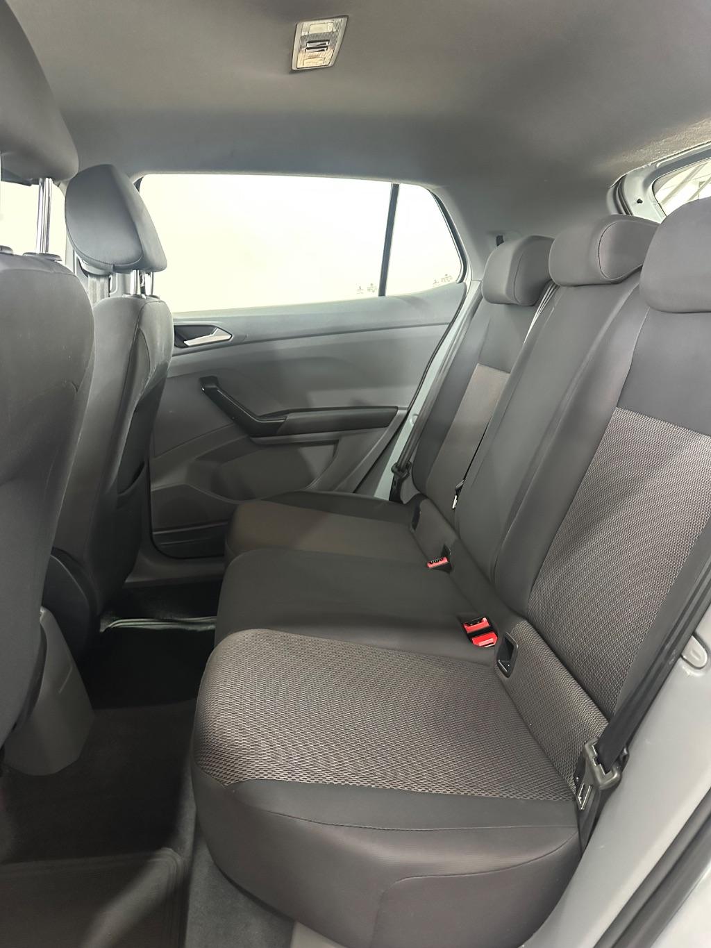 VOLKSWAGEN T-Cross - Foto