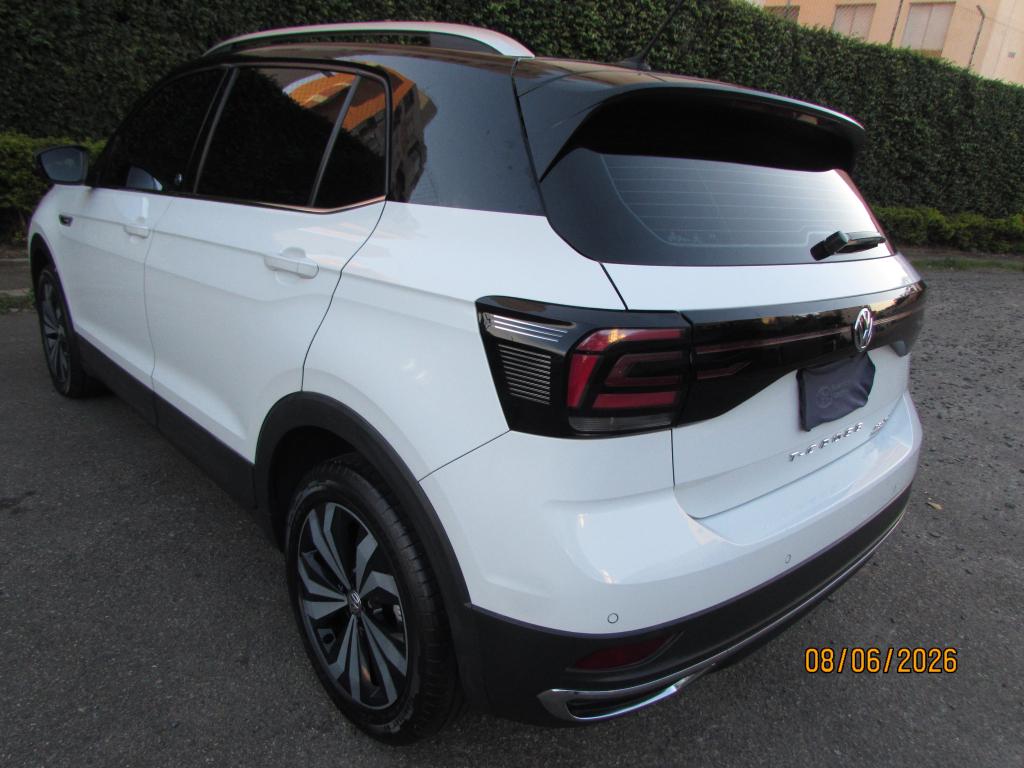 VOLKSWAGEN T-Cross - Foto