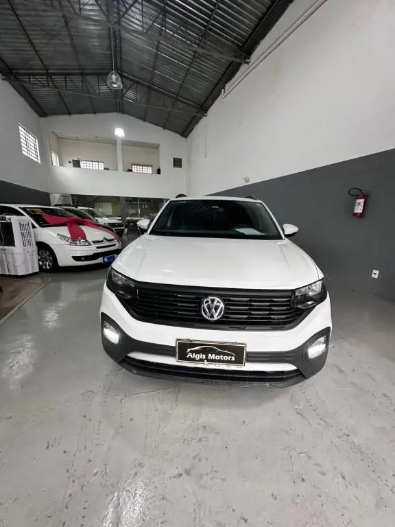 VOLKSWAGEN T-Cross - Foto