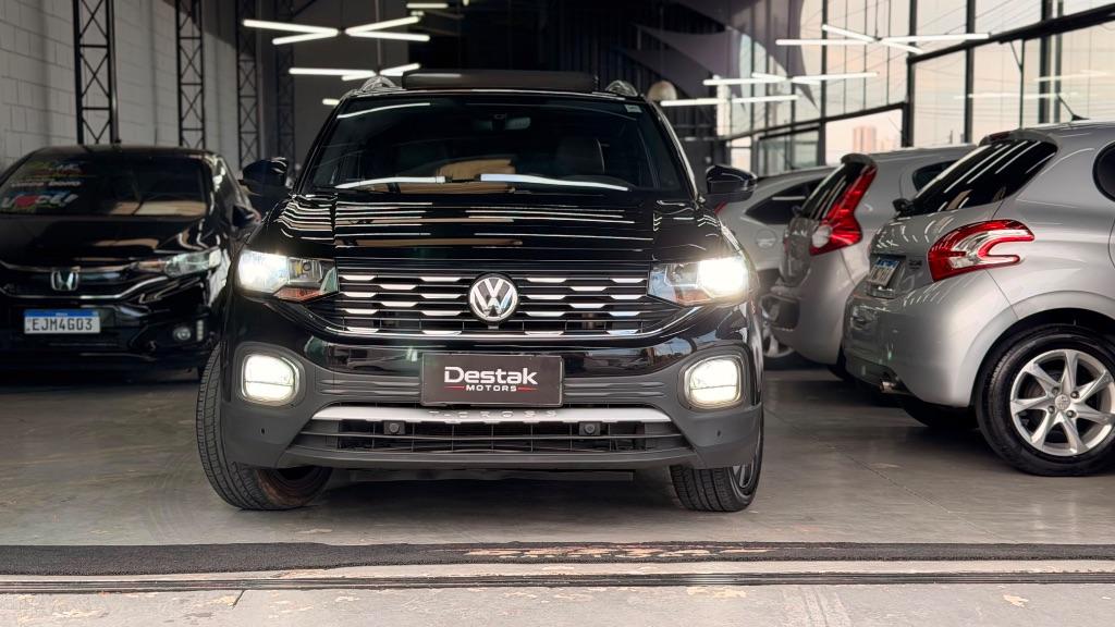 VOLKSWAGEN T-Cross - Foto