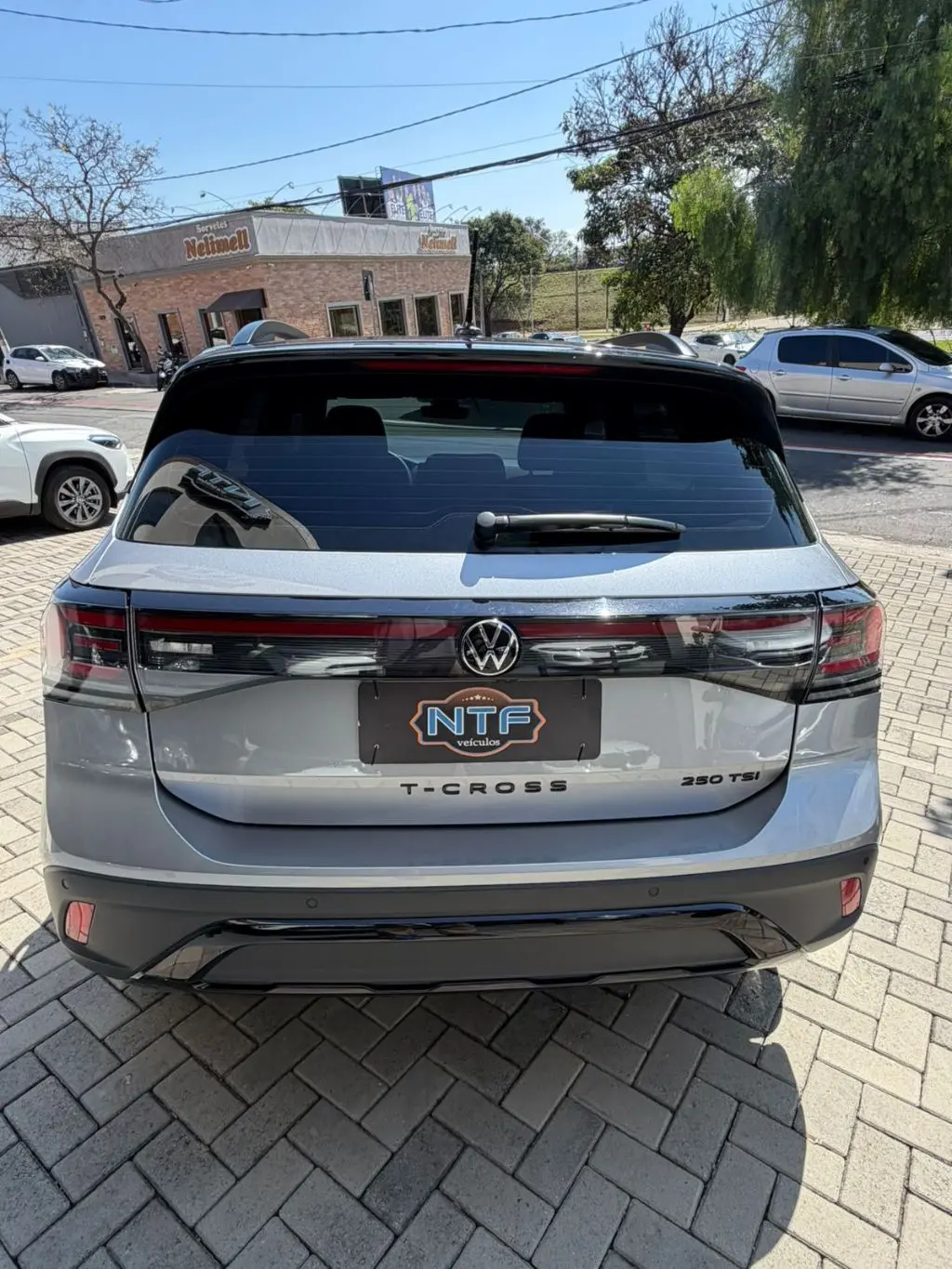 VOLKSWAGEN T-Cross - Foto