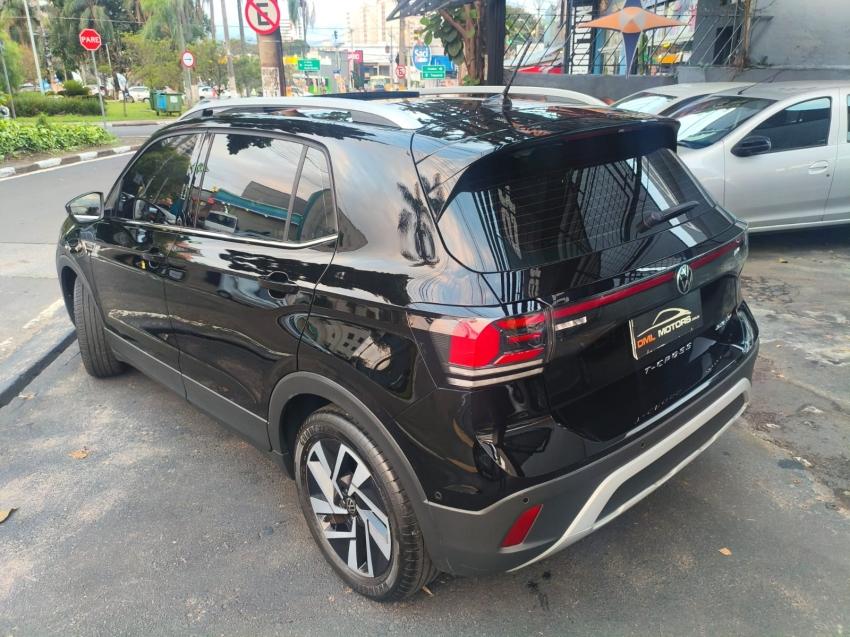VOLKSWAGEN T-Cross - Foto