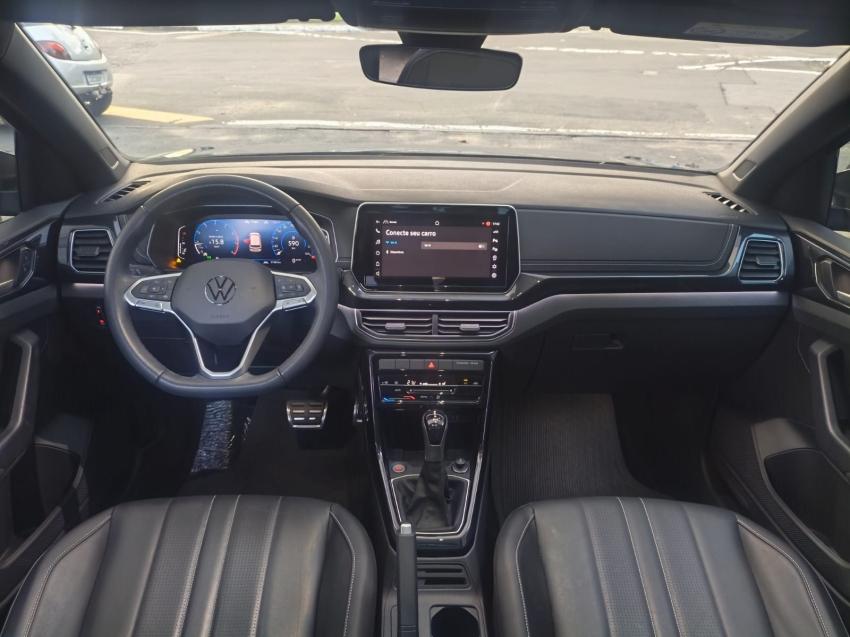 VOLKSWAGEN T-Cross - Foto