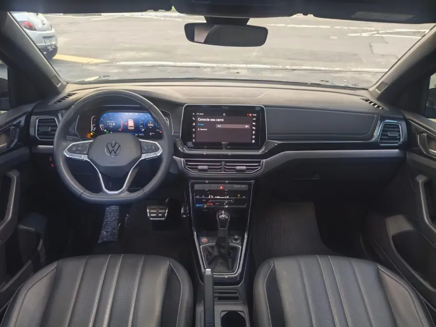 VOLKSWAGEN T-Cross - Foto