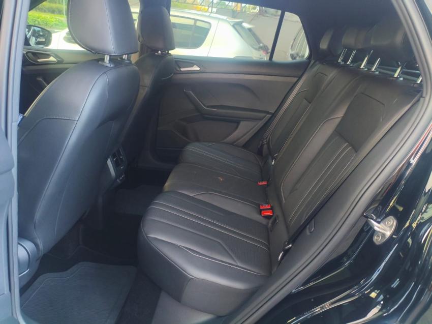 VOLKSWAGEN T-Cross - Foto