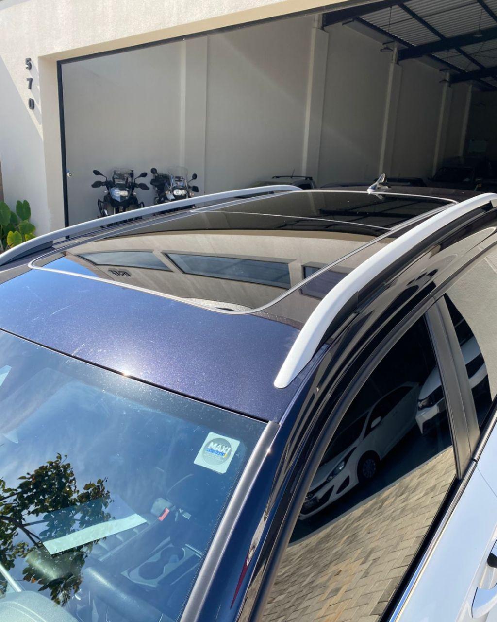 VOLKSWAGEN Taos - Foto