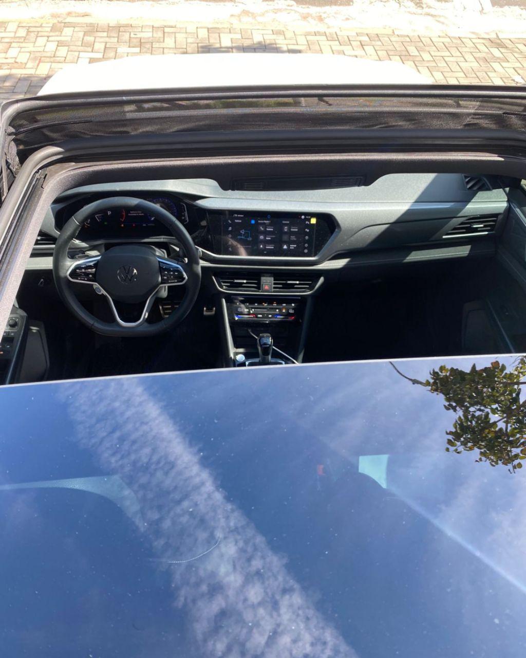 VOLKSWAGEN Taos - Foto