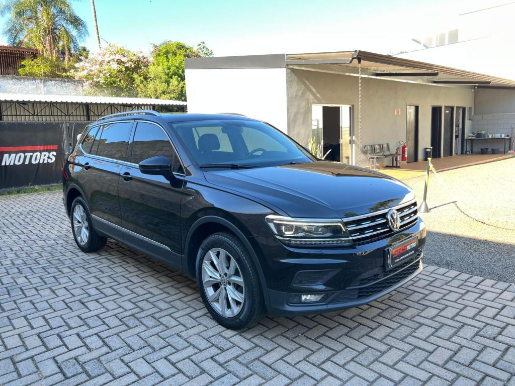 VOLKSWAGEN Tiguan - Foto