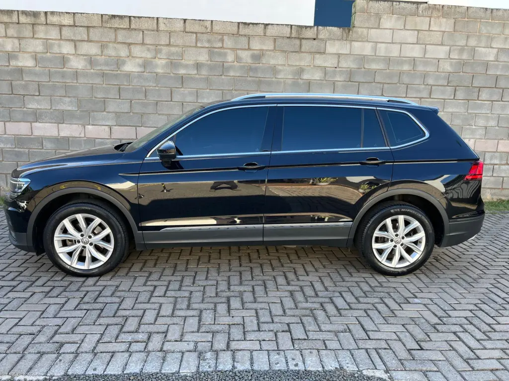 VOLKSWAGEN Tiguan - Foto