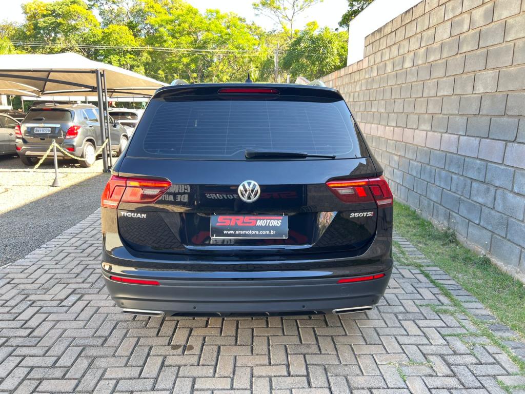 VOLKSWAGEN Tiguan - Foto