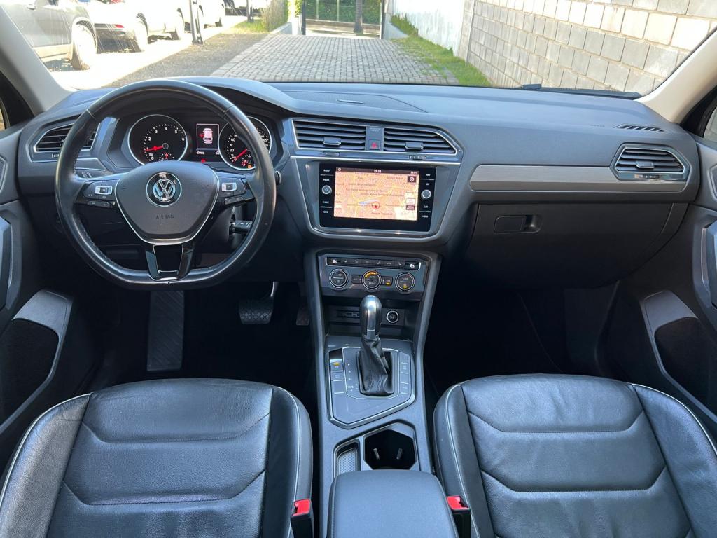 VOLKSWAGEN Tiguan - Foto