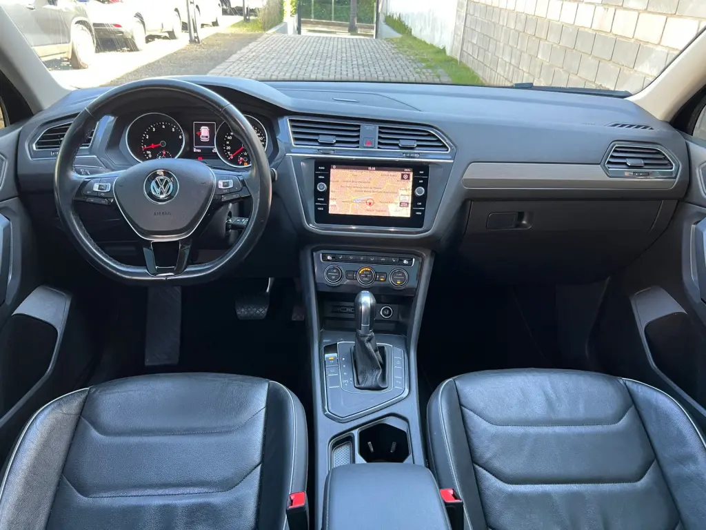 VOLKSWAGEN Tiguan - Foto