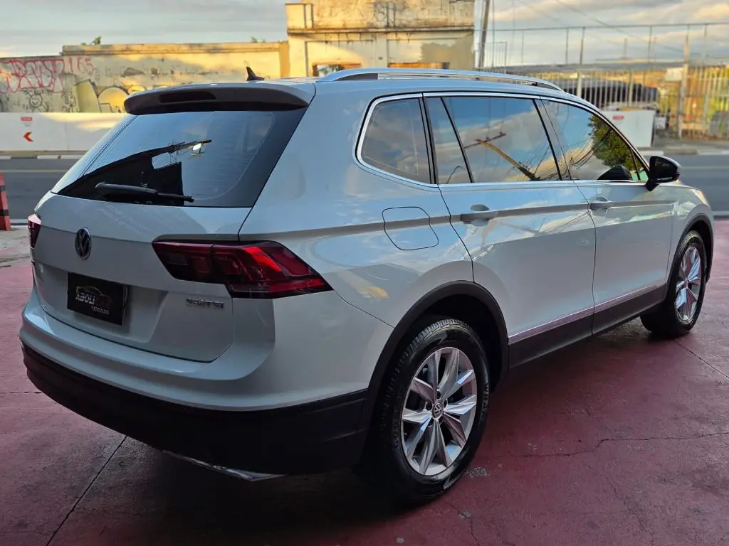 VOLKSWAGEN Tiguan - Foto