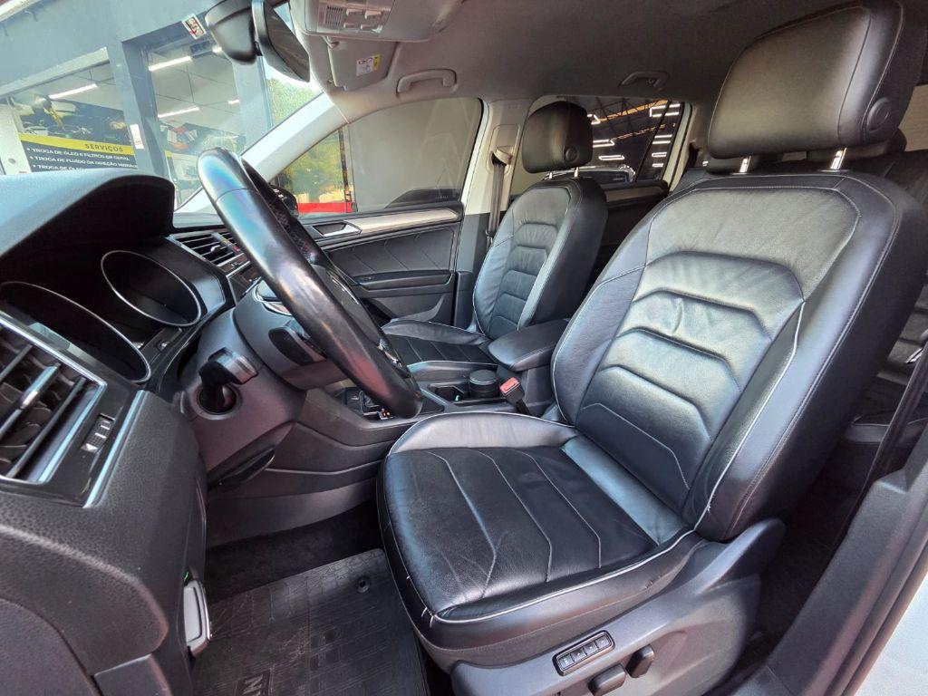 VOLKSWAGEN Tiguan - Foto