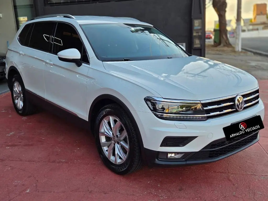 VOLKSWAGEN Tiguan - Foto