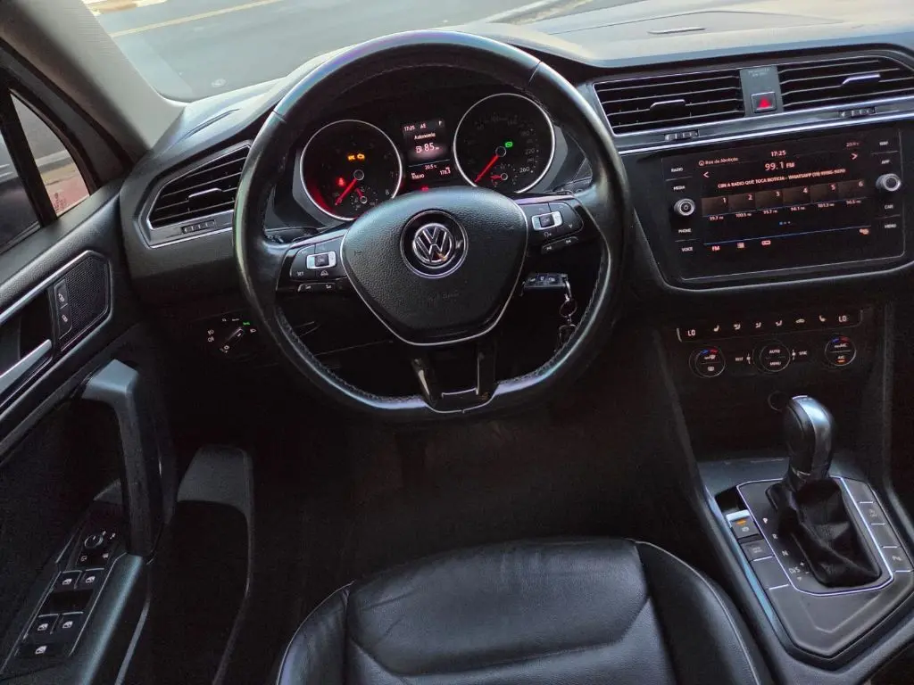 VOLKSWAGEN Tiguan - Foto