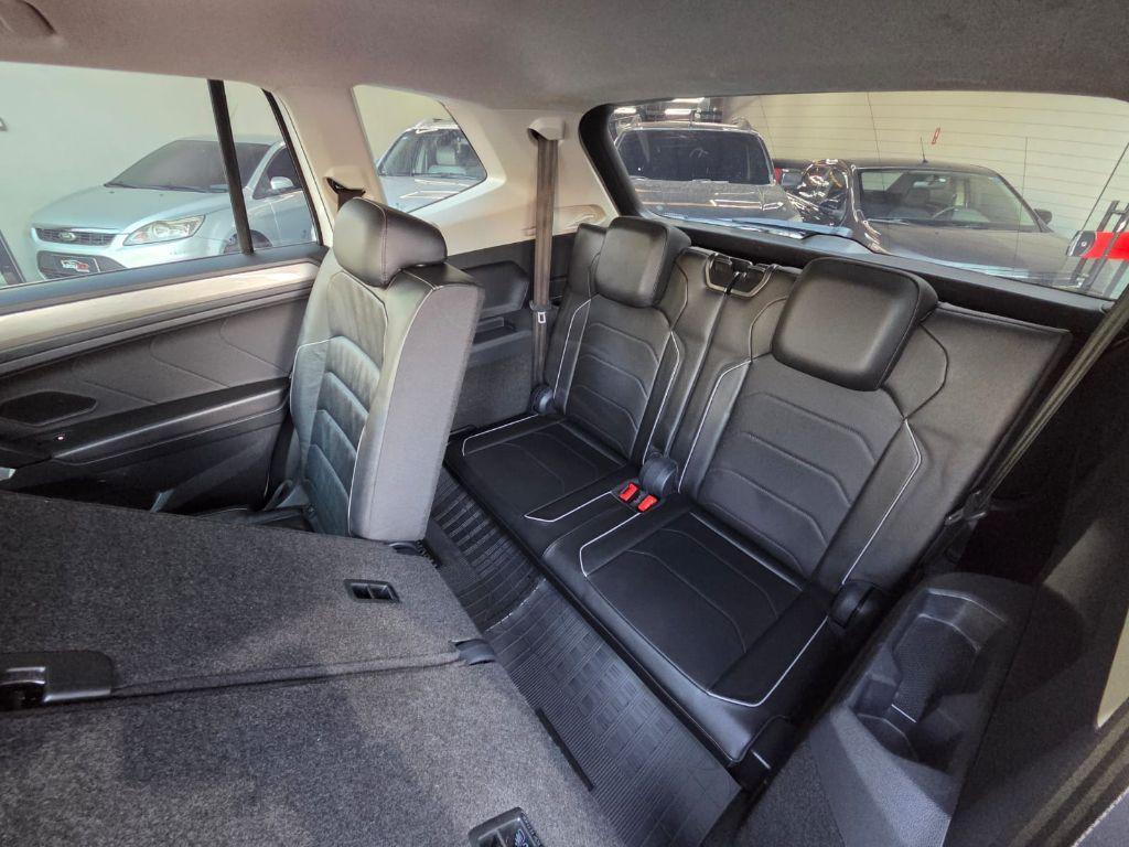 VOLKSWAGEN Tiguan - Foto
