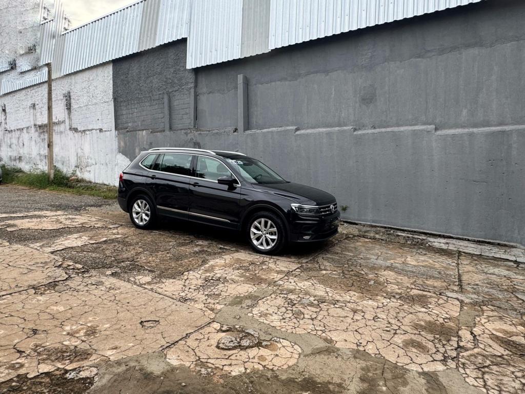 VOLKSWAGEN Tiguan - Foto