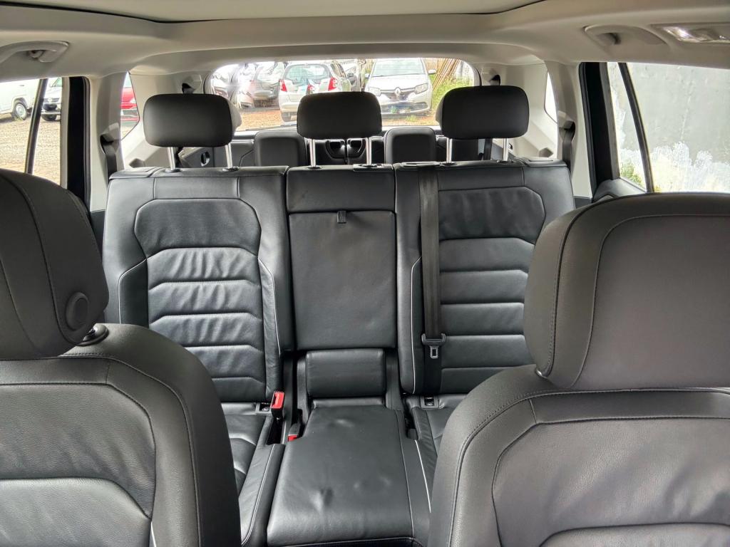 VOLKSWAGEN Tiguan - Foto