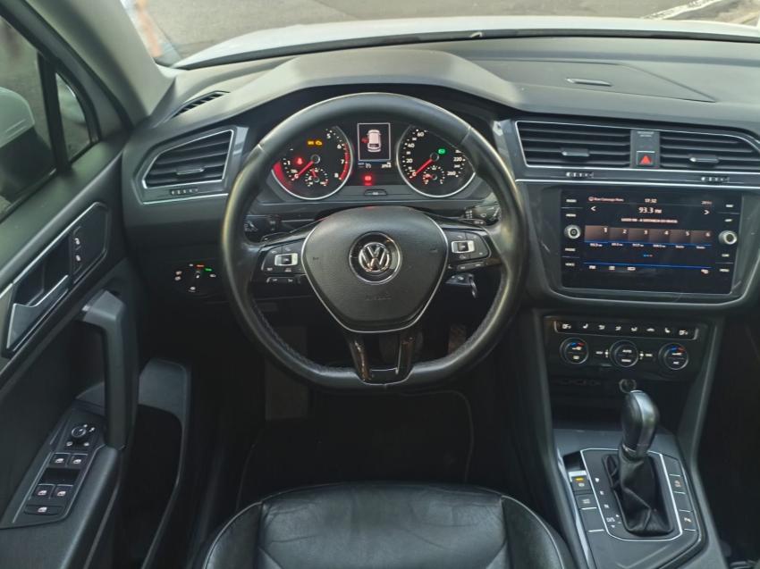VOLKSWAGEN Tiguan - Foto