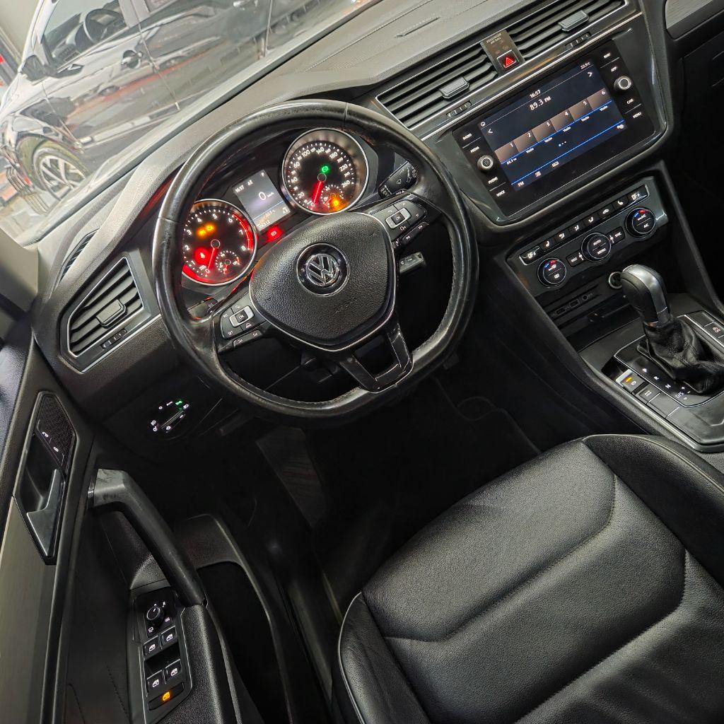 VOLKSWAGEN Tiguan - Foto