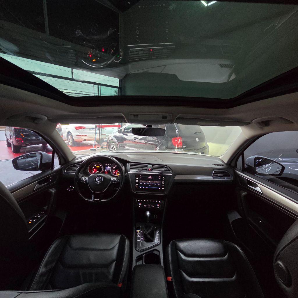 VOLKSWAGEN Tiguan - Foto
