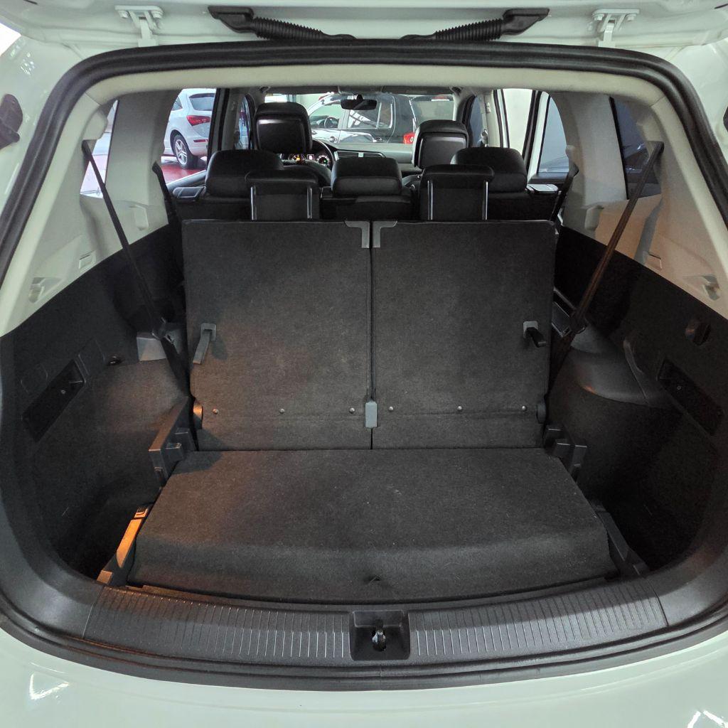 VOLKSWAGEN Tiguan - Foto