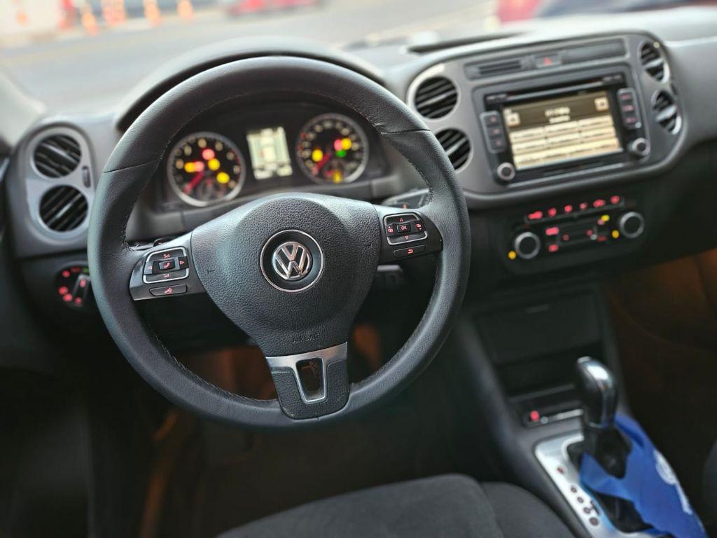 VOLKSWAGEN Tiguan - Foto