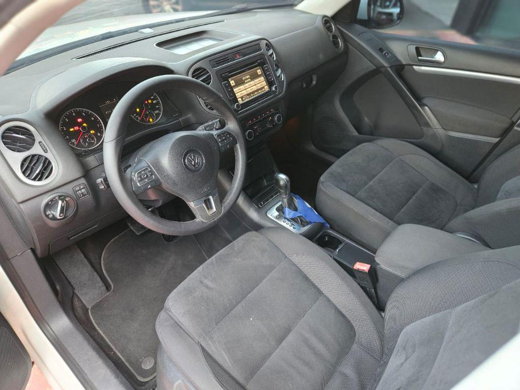 VOLKSWAGEN Tiguan - Foto
