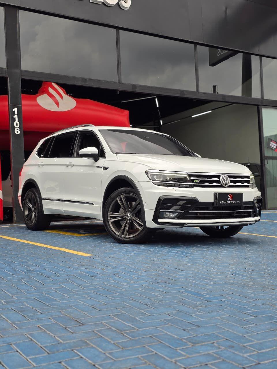 VOLKSWAGEN Tiguan - Foto