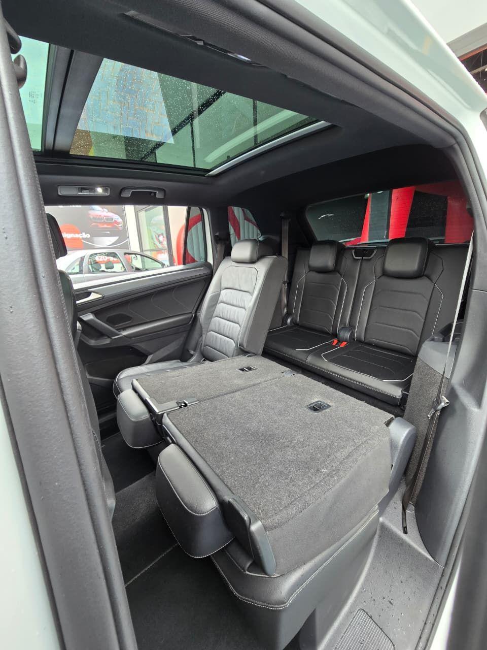 VOLKSWAGEN Tiguan - Foto