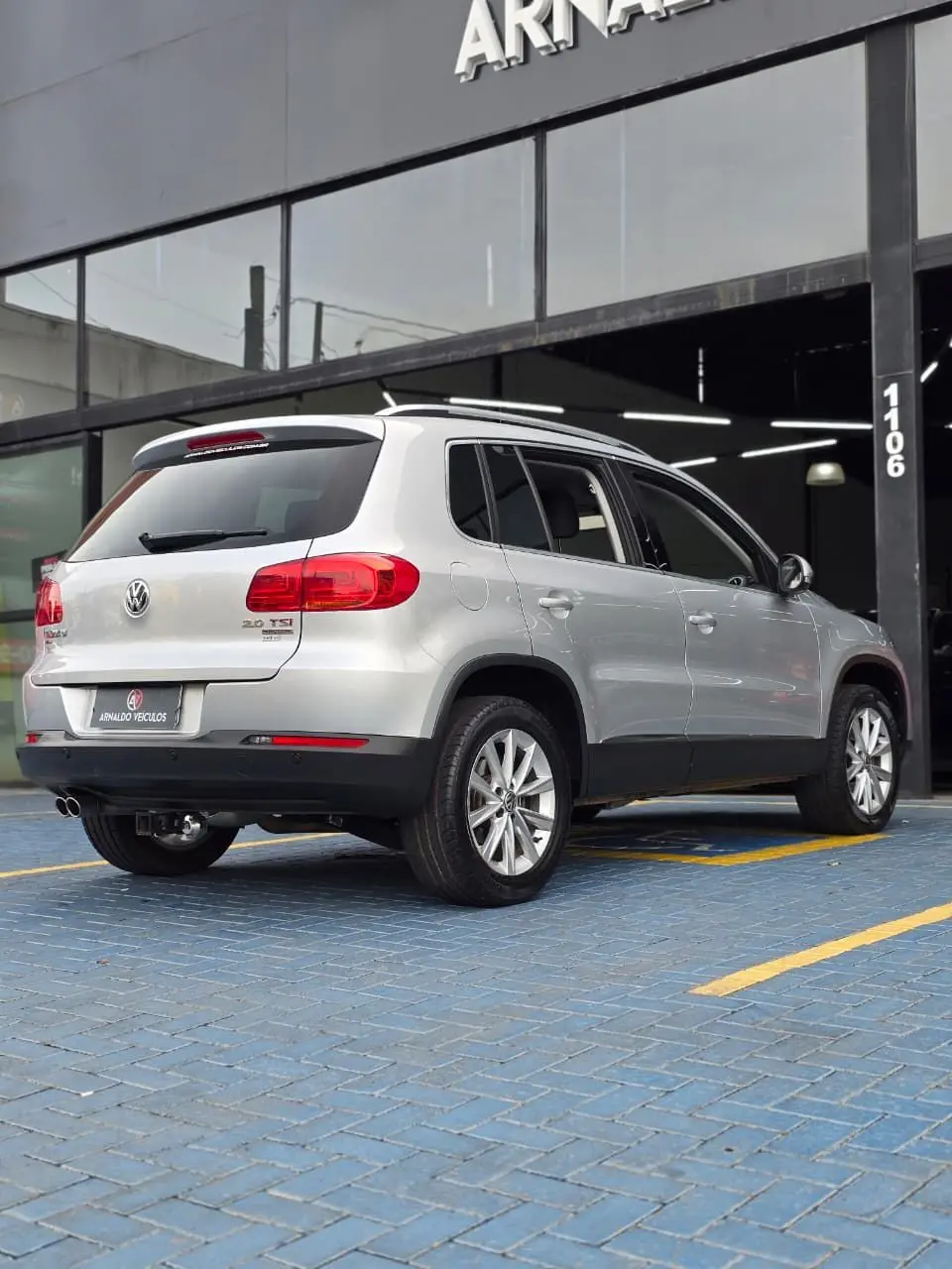 VOLKSWAGEN Tiguan - Foto