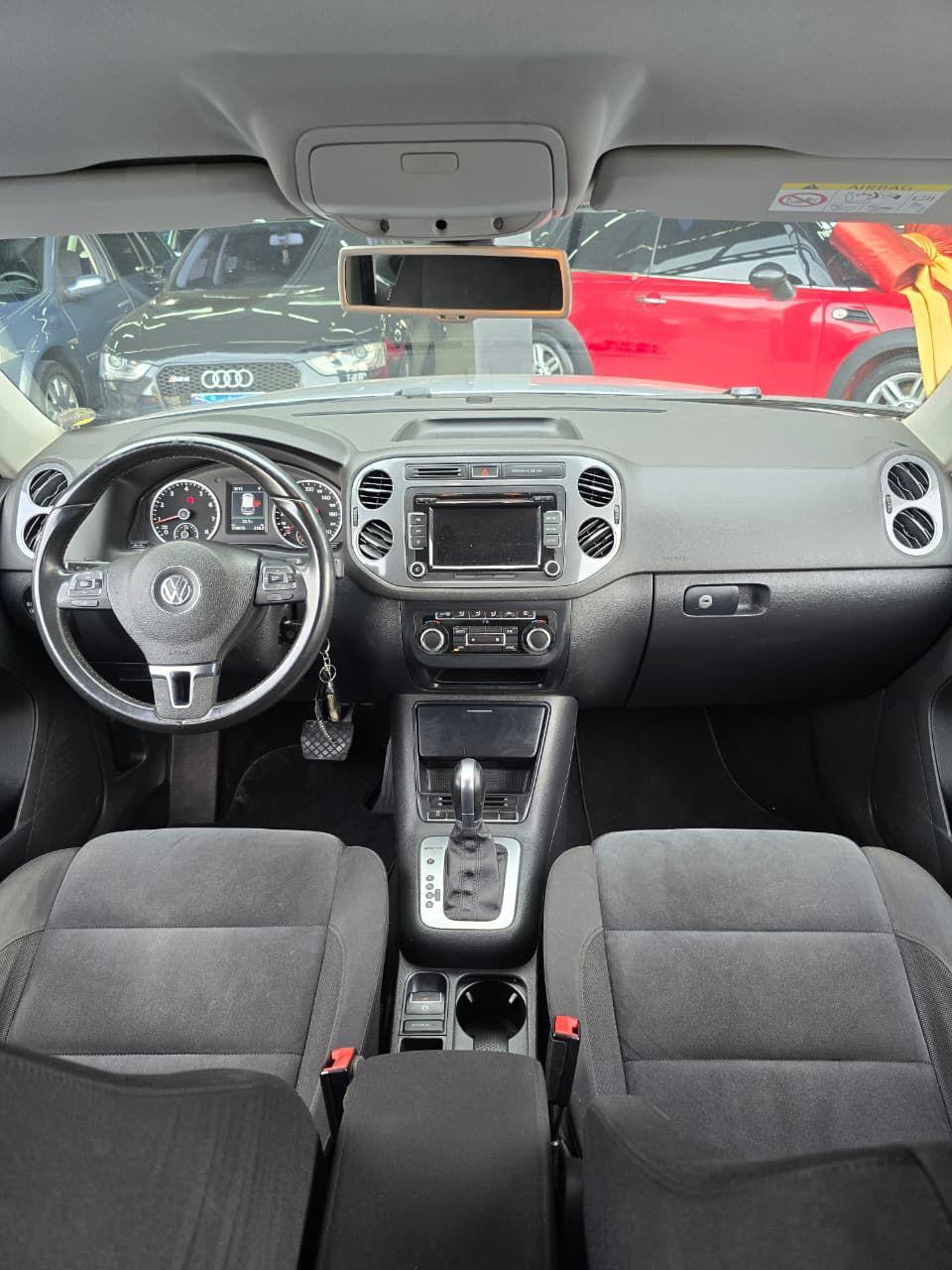 VOLKSWAGEN Tiguan - Foto