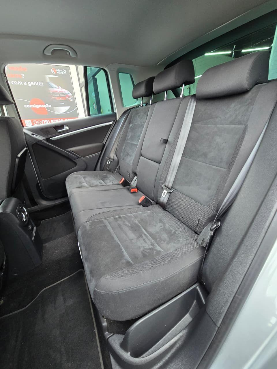 VOLKSWAGEN Tiguan - Foto