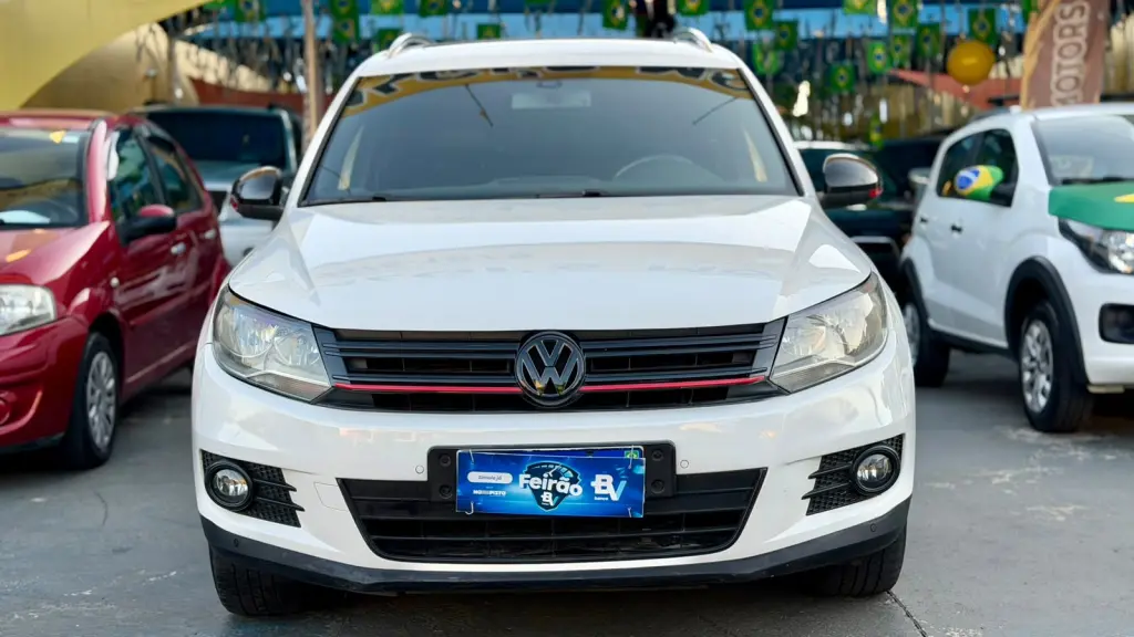 VOLKSWAGEN Tiguan - Foto