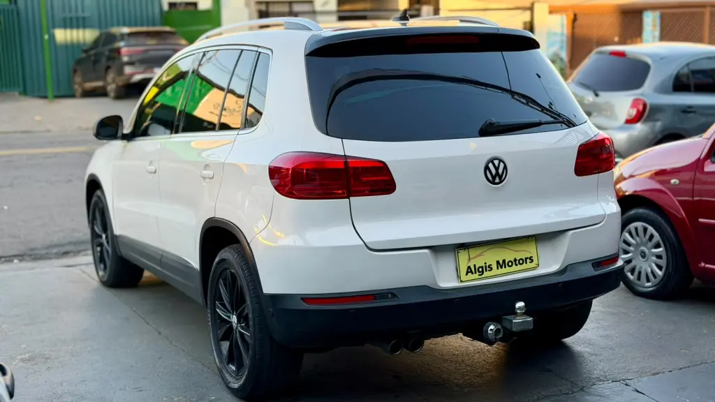 VOLKSWAGEN Tiguan - Foto