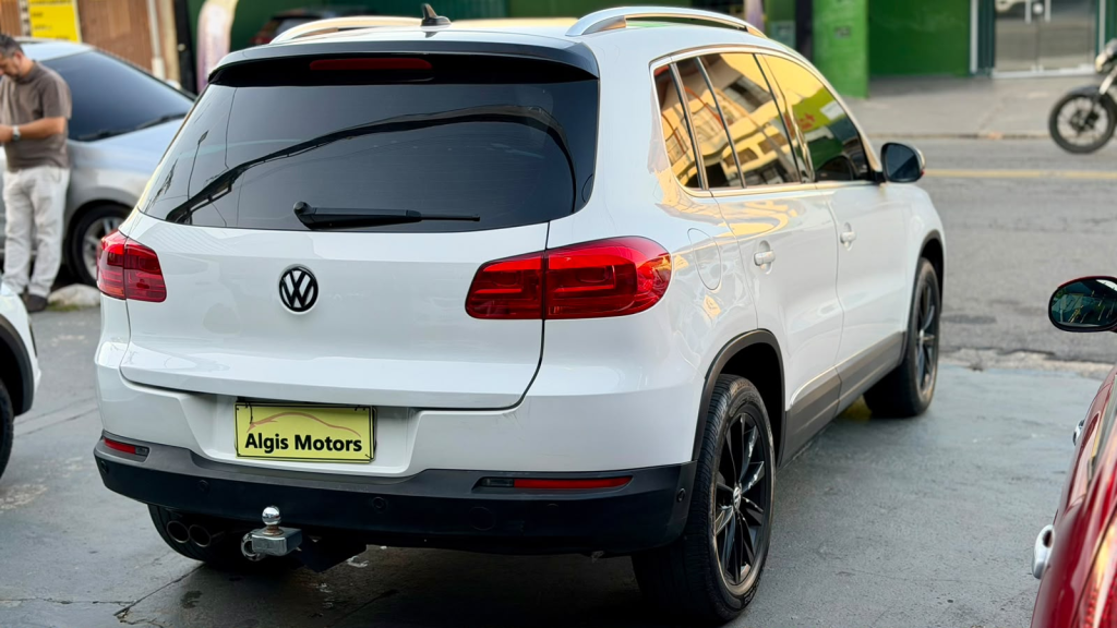 VOLKSWAGEN Tiguan - Foto