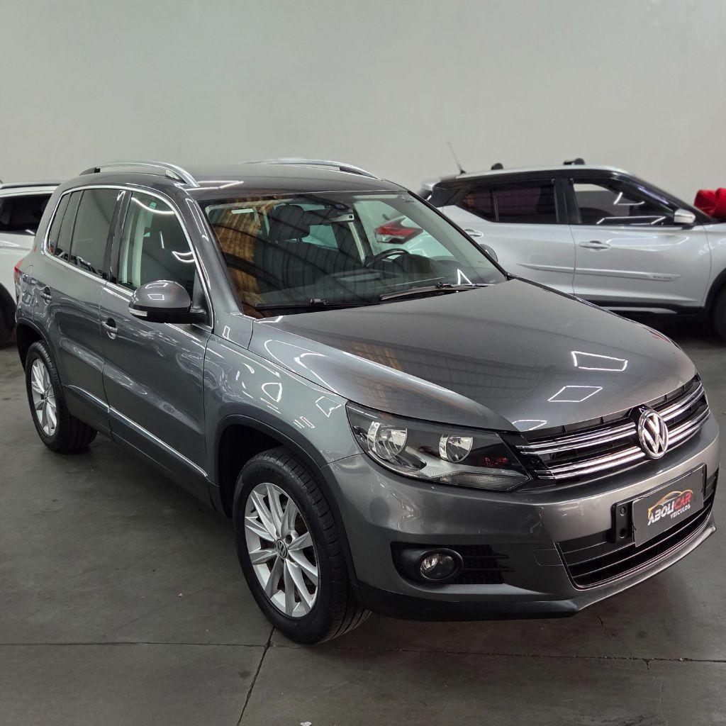 VOLKSWAGEN Tiguan - Foto