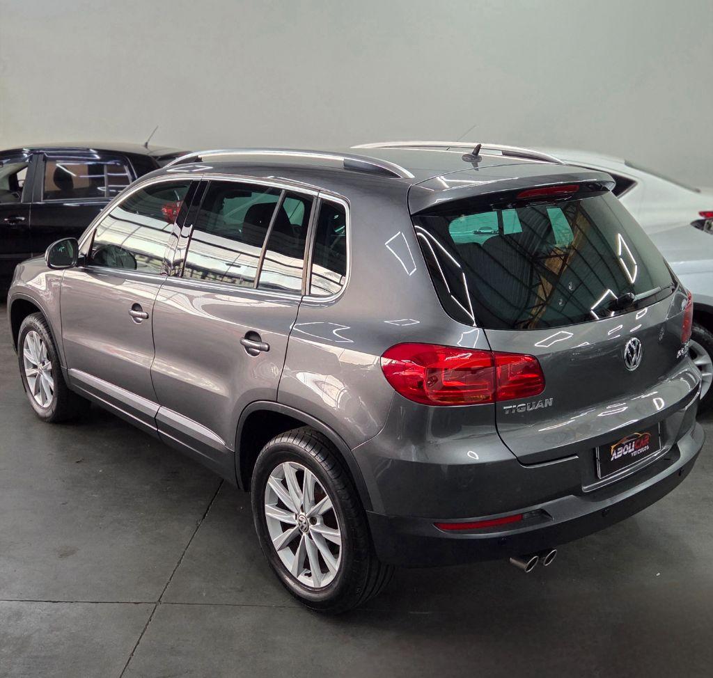 VOLKSWAGEN Tiguan - Foto
