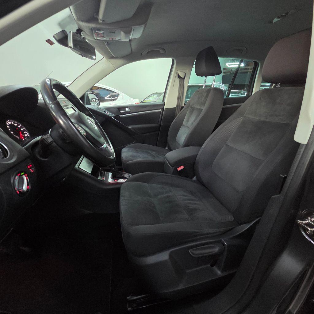 VOLKSWAGEN Tiguan - Foto