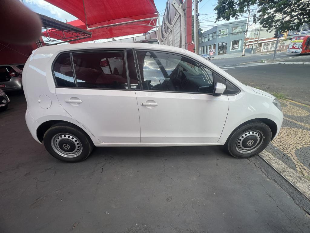 VOLKSWAGEN UP - Foto