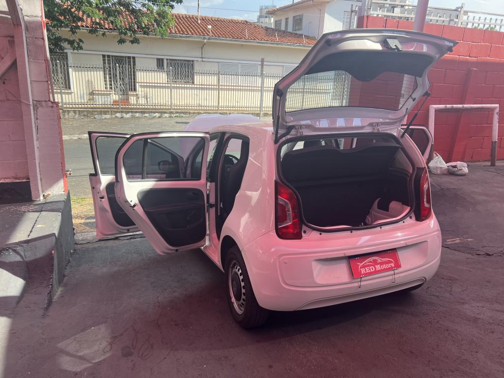 VOLKSWAGEN UP - Foto