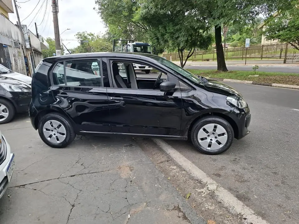 VOLKSWAGEN UP - Foto