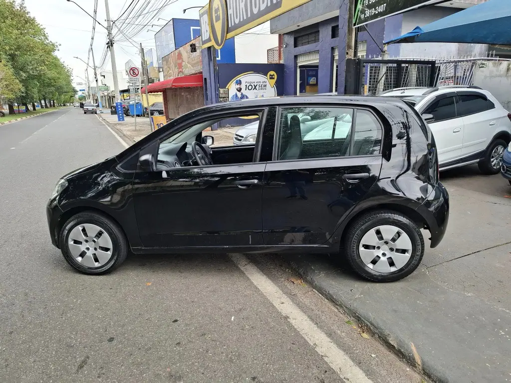VOLKSWAGEN UP - Foto