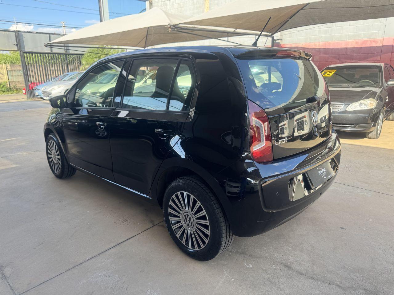 VOLKSWAGEN UP - Foto