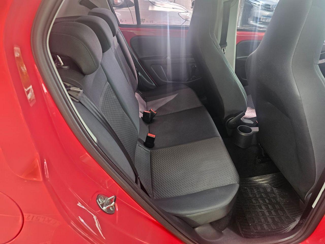 VOLKSWAGEN UP - Foto