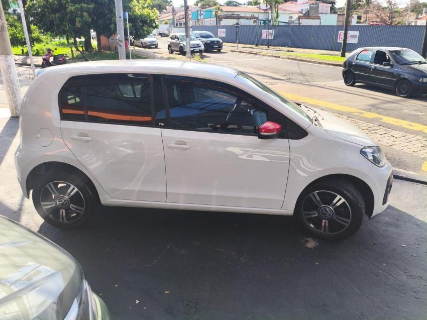 VOLKSWAGEN UP - Foto